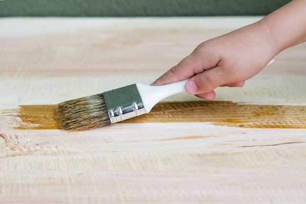 Как подготовить поверхность мебели перед покраской?